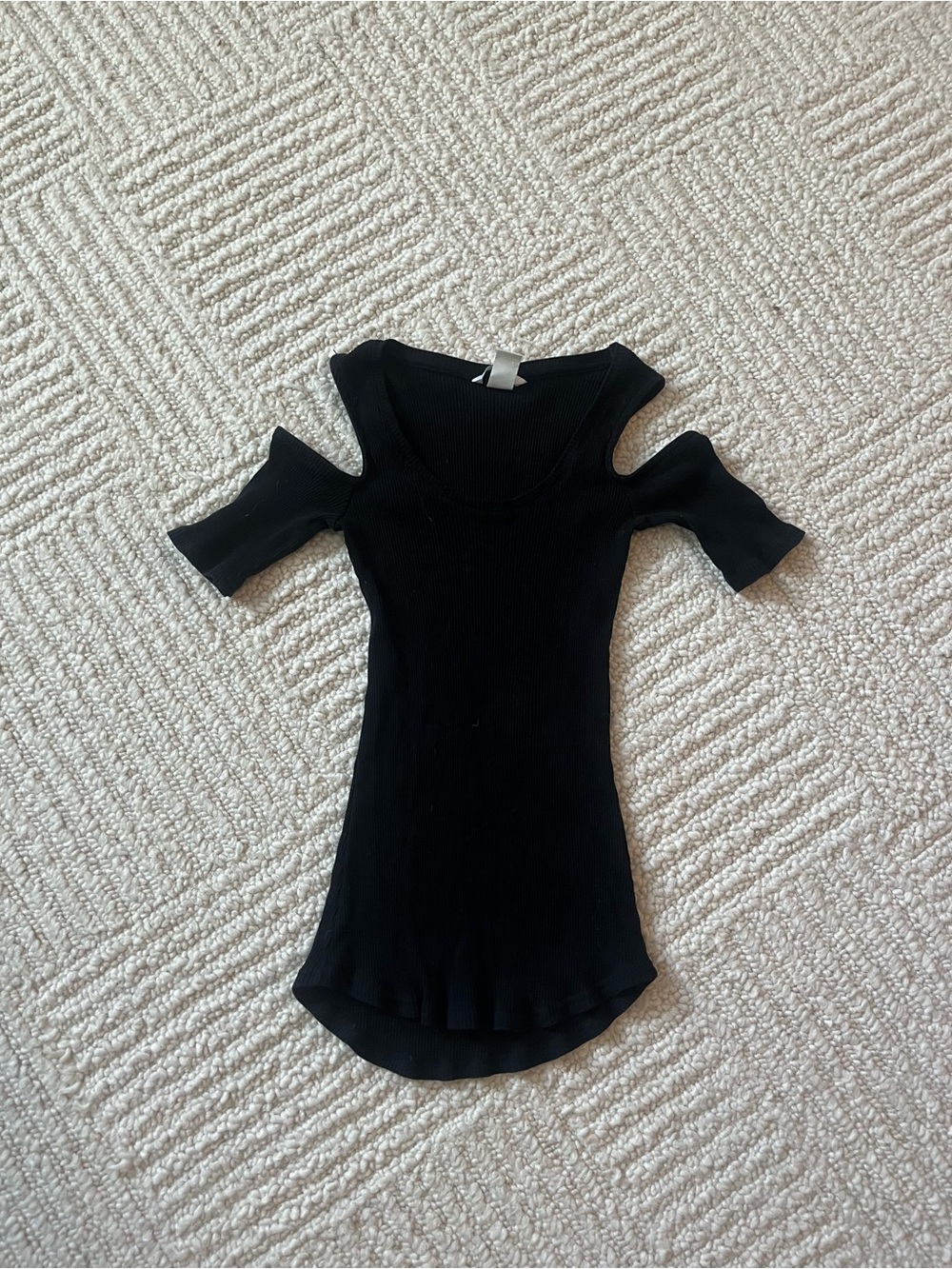 H&M Ribbed Cold Shoulder Top Size Small